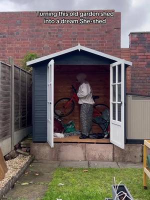 This was one of my favourite makeovers in our last home. I turned our old garden shed into a peaceful little summerhouse / she shed and honestly I miss it so much. I wish we could have taken it with us! Have you ever done a project like this in your garden? #sheshed /#shedmakeover 