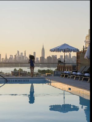 New Yorkers as soon as it hits 60+ 🌊 #rooftop 
