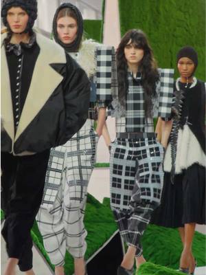 #LVFW26 #NicolasGhesquiere #LouisVuitton 
