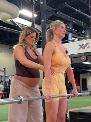 LEGS GET IT BABYY 👏🏼💛 forced @E Claire Simmons to weight train with me 🍊🍋‍🟩🩷 @Alive App #trainwithme #pregnancytiktok #gymhumor #workoutforbeginners #workoutwithme 