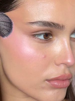 It’s been too long since I’ve used a tv girl song 📺💙🩷 #grwm #makeup #cleangirlmakeup #nomakeupmakeup #pinkblush  @REFY @Kosas @Saie @NARS Cosmetics @Hourglass Cosmetics @pradabeauty @Westman-Atelier @Makeup By Mario @realtechniques @M·A·C Cosmetics @Rare Beauty @Carolina Herrera 