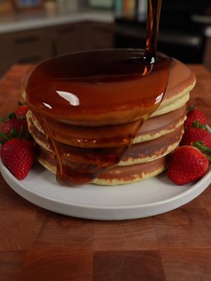 I’ll take two please! #pancakes #EasyRecipe 