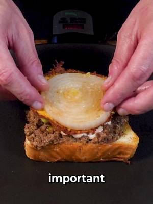 In-N-Out Chopped Cheese INGREDIENTS & RECIPE👇🏻 6 slices of thick white bread 1 pound ground beef 3 slices of American Cheese 2 tbsp onion salt 1/2 cup yellow mustard 3 Colby jack cheese sticks 3 thick cut  slices of white onion 2/4 cup grated mild cheddar 1 cup chopped pepperoncini peppers SAUCE 1/2 cup mayonnaise 1/4 cup ketchup 2 tbsp relish 1 tbsp vinegar 1 tbsp spicy honey or honey 1 tsp salt 1 tsp pepper