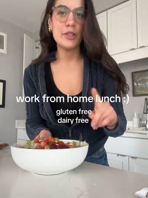 Work from home lunch inspo, courtesy of @liliane_eats 🍽️ #WorkLunch #WFHRoutine #HealthyEating #LunchInspo #GlutenFree #MeallIdeas