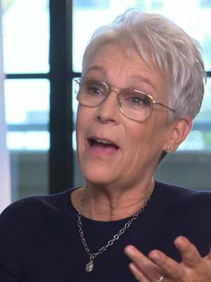 Watch until the end. What an incredible answer. Clip from my “On Film…With Kevin McCarthy” podcast. Links in bio for Spotify, Apple and YouTube. #jamieleecurtis #tonycurtis #janetleigh #legacy #forever 