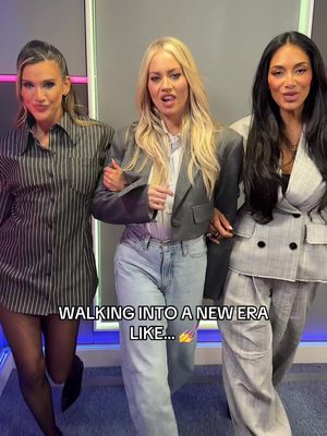 A moment for the strut 💖🙌 @The Pussycat Dolls are BACK with a brand new single and world tour 💅 #pussycatdolls #nicolescherzinger #ashleyroberts #kimberlywyatt 