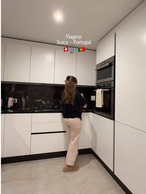As férias já acabaram, mas os vlogs começam agora 😅 acompanhem mais no insta: @mmggomes 🤍 