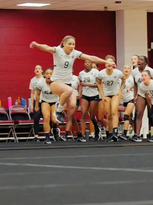 A work of art 🎨  #SicEm #bayloracrobaticsandtumbling 