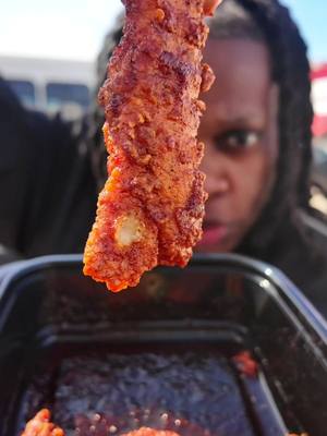 Nashville Hot Chicken IS BACK! So guess what we bout to do?! IT! @KFC #KFC_Partner #NashvilleHot #Food #Review 