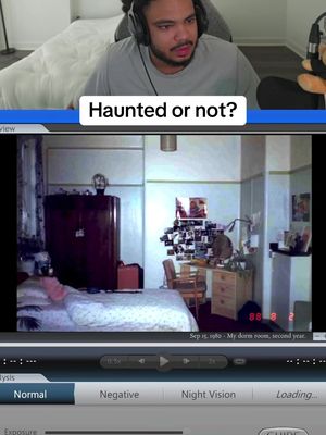 Haunted or not? Game : Shutter Story #indiegames #shutterstory #horrorgames #scarygames #gaming 