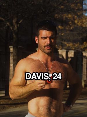 Meet Davis: 24, University of Georgia grad, gym enthusiast, and interested in someone who’s highly motivated and driven. @davis.w.moore