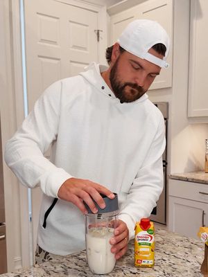 #AD The @Premier Protein Lemon Bar Protein Shake is like dessert for breakfast but with all the nutrients. Here for a limited time, be sure to check it out at the link in my bio #PremierLemonBar