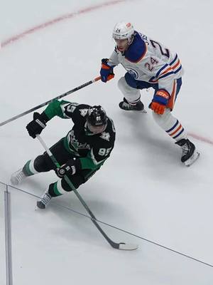 literally the nastiest thing we’ve ever seen 😮‍💨 #NHL #mattduchene #hockeytok 