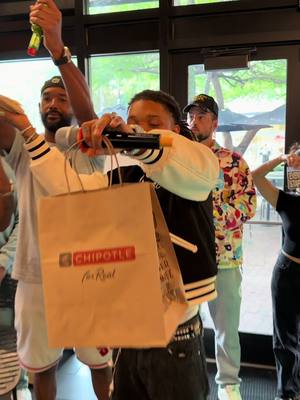 MIAMI TURNED UP 🔥 @Chipotle 