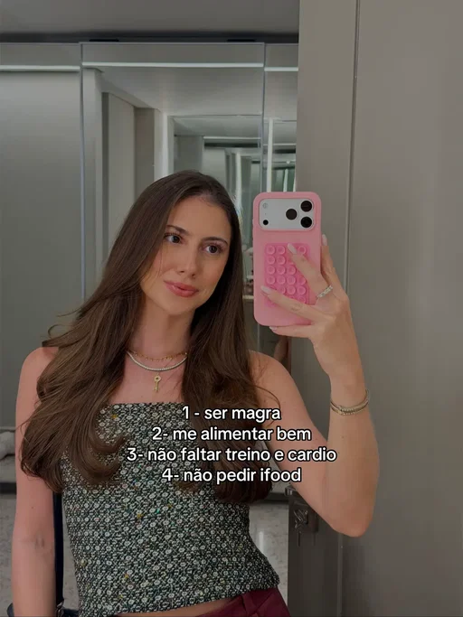 Quando falam que namorar engorda é verdade