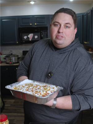This PB and Jelly cake is a CLASSIC, my wife has been working hard to put together a website to make finding recipes from us easier and now it’s here! Head over and let us know what you think #EasyRecipe #pbandjcake #holmescooking 