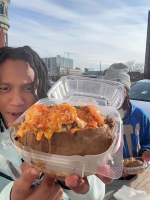10/10 MUST TRY AGAIN!!! If you are in the Indianapolis area make sure to check out @crazypotato.2025 #fyp #indiana #indianapolis #naptown 