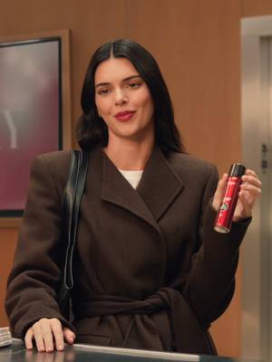 @Kendall Jenner’s makeup is set and so are we to hit the theaters on May 1 to see the #TheDevilWearsPrada2. #lorealparis #lorealparismakeup #InfallibleSettingMist #TheDevilWearsPrada2
