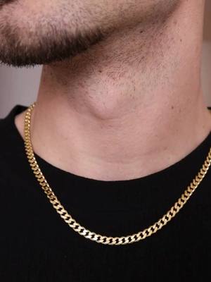 Sleek, stylish, and high-quality chains that are designed to look great and last forever. The Oxford collection is handmade in Italy using pure 925 Sterling Silver and real 18k Gold. They’re waterproof & sweat-proof and feature a fully custom logo tag and clasp design that you won’t find anywhere else.