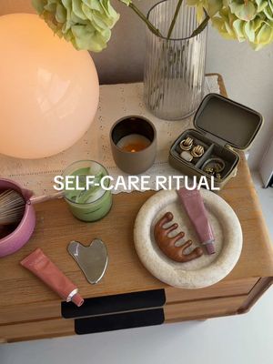 Self-care meets skincare with my K-beauty favorites from @VOESH! Helping me turn my everyday routine into a sensorial ritual 🤍 #VoeshPartner #GlassSkinBodyCare