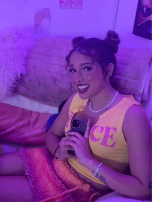 Always wondering how I'm texting someone 24/7😸🤷‍♀️ #polybuzz l!nk !n b!o