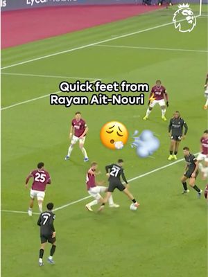 Dancing through defenders 🕺 @Manchester City #PremierLeague 