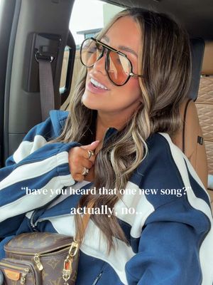 can’t relate…still stuck on this bangerrrrr🤠🫰🏼 #90scountry #90skid #fashion #beauty #lipcombo