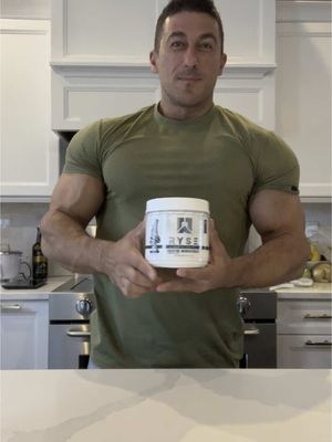 Creatine might be the most misunderstood supplement in fitness. No, it’s not a steroid. Yes, women can take it. And if you train hard… you’re probably leaving results on the table without it. @RYSE Supplements 100 servings mad cheap! Code: Sadik