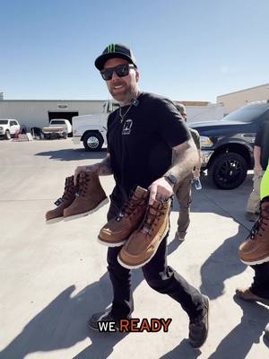 Upgrade: Loading. 🔋 Hank Robinson and Jeremy swung by Boot Barn in Surprise, AZ before they surprised the crew with some new boots 👊💥 