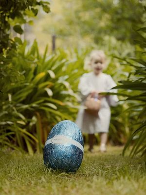 The ultimate Easter find. From mini eggs to the 1kg Super Egg, our range of Easter eggs are crafted for an indulgent Easter hunt. Hidden in the garden, waiting in baskets, or discovered as the grand prize, every egg is made to delight. Visit your nearest Haigh’s store or explore the range online to find your perfect Easter treasure. #haighschocolates #EasterEgg #EasterEggHunt