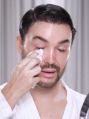 Get UNREADY with me! 🧖🏻‍♂️ This has been my tried & true nighttime skincare routine for nearly 2 years and it never dissapoints 🙌🏼   @The Face Shop US Rice Water Bright Makeup Wipes @dermalogica Precleanse and Daily Microfoliant Cleansers @TIRTIR Inc. Milk Skin Toner @Augustinus Bader The Elixir @Shani Darden Skincare Retinol Reform   #skincare #grwm #skincareroutine #paintedbyspencer 