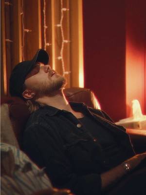 Replying to @rico.resells  Hey Mississippi out friday 🤘 pre-save now 🔗 #jacksondean #country #countrymusic #heymississippi #magnoliasage 