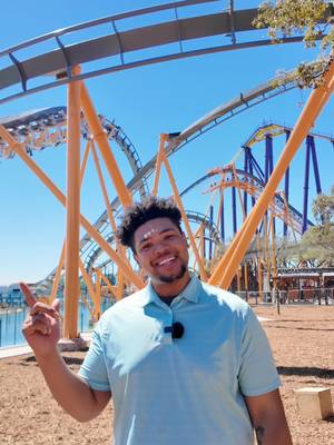 Spring is here, and the fun is just getting started! 😁 🎢 #seaworldsanantonio #rides #coasters #spring