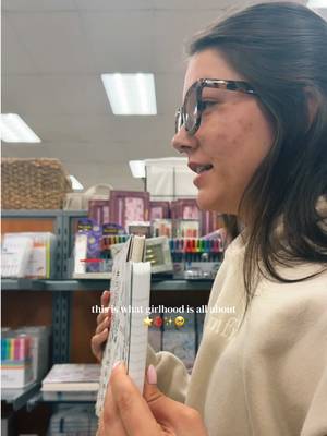 I genuinely can’t go anywhere without asking random people for their opinion 🥹✨🍓🩷 she was so sweet!! @TJ Maxx #lifestyleinfluencer #girlhood #girlsgirl #shopping 