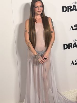 #ToveLo arrives to #TheDrama premiere in LA