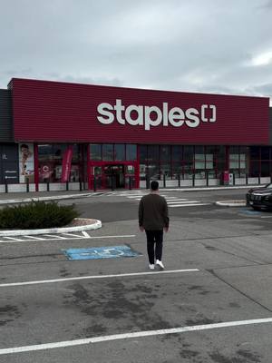 Staples Canada has a huge tech section! 🎧 🎮💻 Fresh tech deals are on all month long at Staples! New deals are live every Friday & Tuesday, shop in store or online at Staples.ca to upgrade your tech! I stopped by to check out the latest tech at Staples and they have everything! Whether you’re looking for the ultimate workflow setup, immersive audio, or high-end gaming gear, Staples Canada offers a wide assortment of top brands in the industry! 💯 The associates at Staples provide expert guidance to help you find exactly what you need, plus they offer premium protection plans and tech support for that extra peace of mind. 💆🏻‍♂️ The selection is incredible! If you can’t make it in person, you can browse their massive tech selection online at Staples.ca Repost: @dadrianca