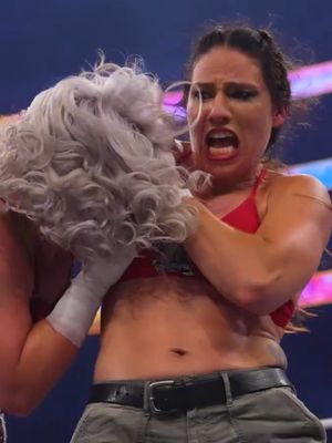 Toni Storm takes a bite out of the competition! 🦷