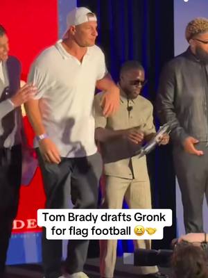 Tom Brady should be SET with Gronk on for the Fanatics Flag Football Classic 💪 #nfl #football #tombrady 