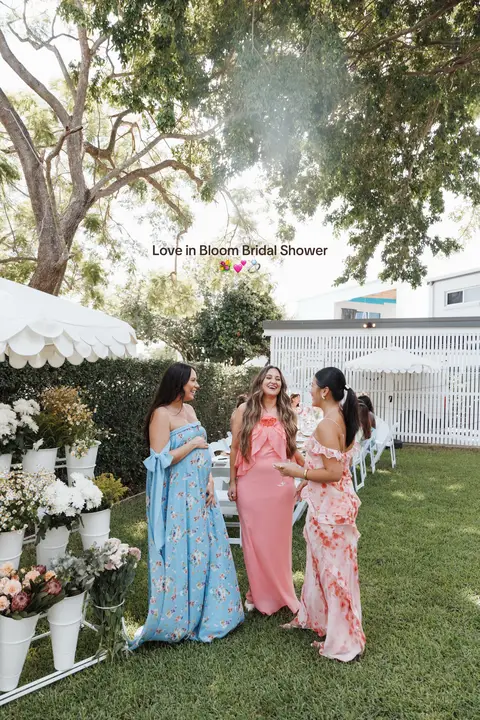 A bridal shower theme fit for every blooming bride. We recommend adding a pick your own flower bar and parasols for a touch of garden party charm. #petalandpup #loveinbloom #wedding #bridalshower #bachelorette 