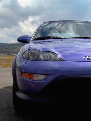 1995 – the internet was still dial-up and the DVD format was just released. Meanwhile at Hyundai, our engineers were already working on hybrid concepts, paving the way into the next millennium. The FGV-1 (Future Green Vehicle-1) concept seen here was unveiled at the first-ever Seoul Mobility Show in 1995 and represents yet another chapter of our heritage and #progressforhumanity  #Hyundai #hyundaiheritage #hybridconcept 