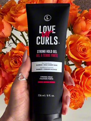 Four months back into wearing my natural curls and I finally realized what my routine was missing… Hold. Turns out I didn’t need more products, I just needed the right ones. Today I used the  All-in-One from Love Ur Curls to hydrate and prep my curls, then finish with their new Strong Hold Gel to actually lock everything in. Less product. Better hold. Much happier curls. @Love Ur Curls  #loveurcurls #loveurcurlspartner 