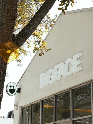 Miami in motion 🪐 BIGFACE BRAND  40 NE 40TH ST MIAMI, FL