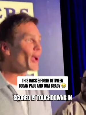#tombrady just had to let #loganpaul know how good these guys are 😅 #nfl 