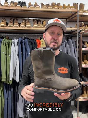 You asked and we listened: Our Vastbinder Welted boot is now available in a lightweight, more flexible version with everything else you love about our bestselling square toe boot 👊💥