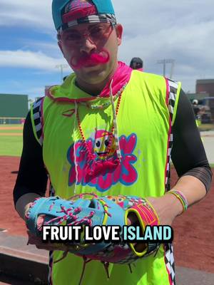 who are yall kicking out? 👀  #fruitloveisland #loveislandvilla #fruitai #cosmicbaseball #questions 