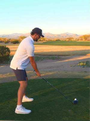 My wedge is cooked 😳 @ParYardGolf  #golf #golflife #golfer #golfstagram #golfswing 