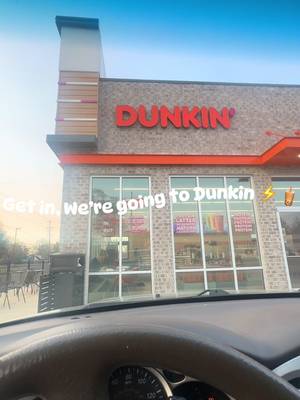 Check out this sample ugc video! I am trying dip my toe into the food ugc world & thought i’d give it a shot! @Dunkin'  #ugc #ugccontentcreator #ugccontent #ugcexample #ugccommunity 