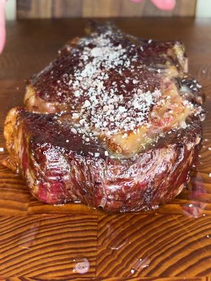What an absolute Monster Rib Eye Steak ❤️🥩