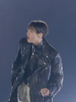 BTS cântă "Body to Body" pentru prima dată. LIVE global doar pe Netflix. #BTSLiveonNetflix #BTS_ARIRANG