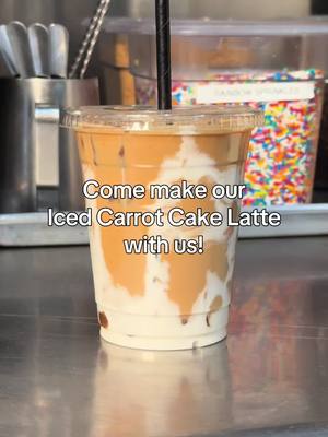 Our new Carrot Cake Latte is spring heaven in a cup 🤤 This magical creation is only around for the season. Available in all bakeries! 
